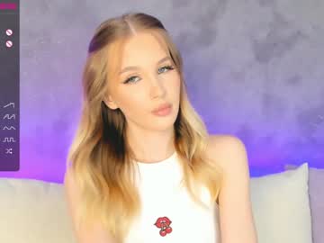 webcam girl _sophie_kitten_ live cam image #10218347