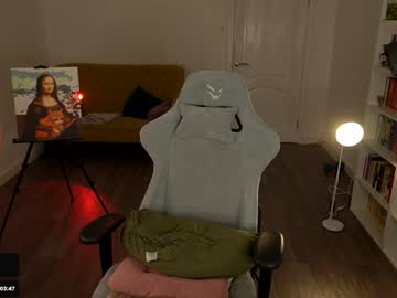 webcam girl loony_moony live cam image #11596111