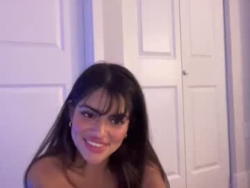 webcam girl poutyselena live cam image #9470066