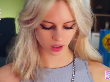 webcam girl audreycarvin live cam image #10787114