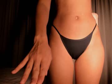webcam girl emilybatee live cam image #7189781