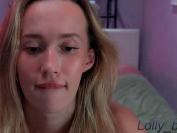 webcam girl lolly_bella_ live cam image #3619163