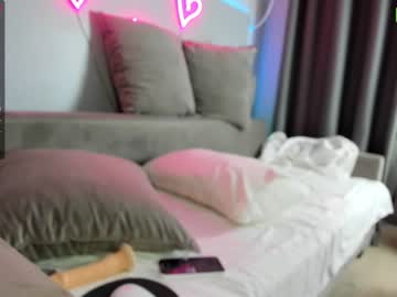 webcam girl zoe_0 live cam image #653165
