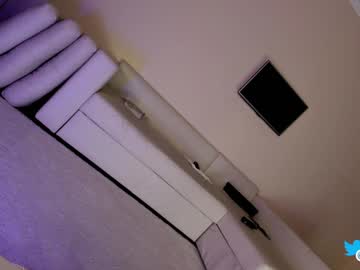 webcam girl hollyextra live cam image #9672708