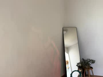 webcam girl one_more_cum live cam image #10463991