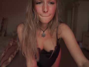 webcam girl pussy__money__weed live cam image #1692485