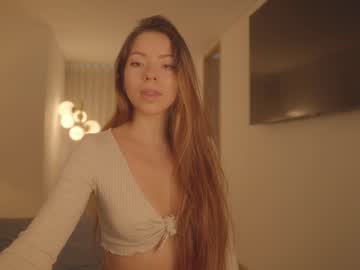 webcam girl emma_lu1 live cam image #10815187