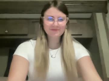 webcam girl alexisdanielxo live cam image #12772304