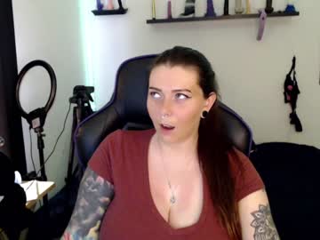webcam girl bigtittedtattedlesbian live cam image #2846052