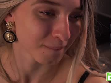 webcam girl checkmypeach live cam image #12409648