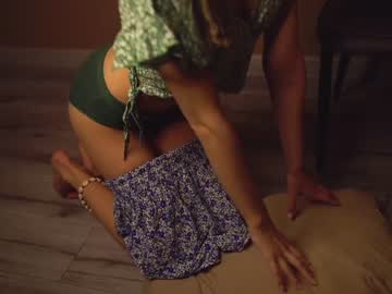 webcam girl cuteelsa_ live cam image #7905493