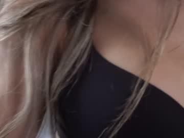 webcam girl beyllove_d live cam image #5499205