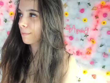 webcam girl babyaylin live cam image #11893890