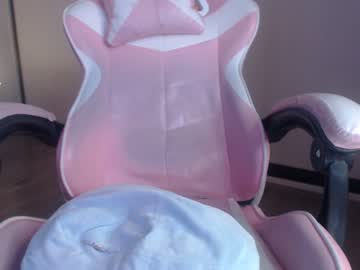 webcam girl hi_teika live cam image #1757735