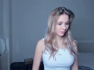 webcam girl yasminaduncan live cam image #8566389