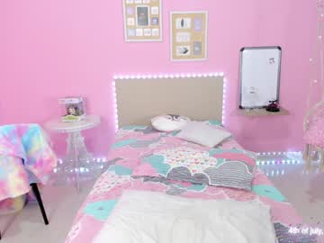 webcam girl little_effy18 live cam image #2896433
