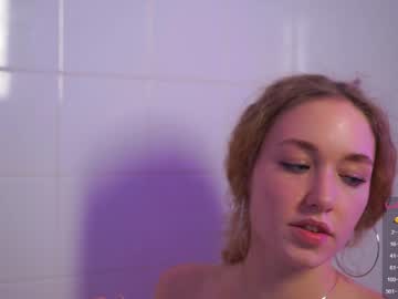webcam girl _taylor_swift live cam image #8050860