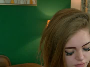webcam girl anjelina_poem live cam image #12346037