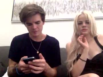 webcam couple taileyqueen live cam image #3853368
