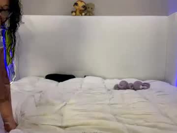webcam girl itsfrancesca live cam image #10646847