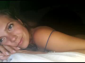 webcam girl kosmickate live cam image #4303886