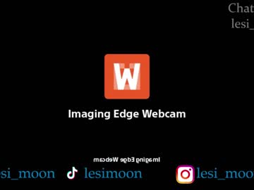 webcam girl lesi_moon live cam image #8209593