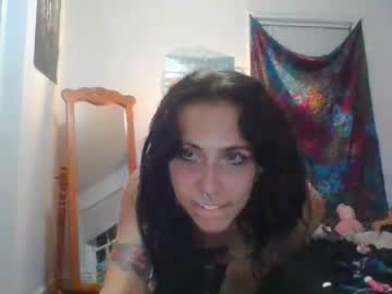 webcam girl lilfallingangel live cam image #6430202