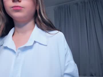 webcam girl mysweet_kiss live cam image #7385596
