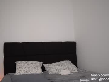 webcam girl honeyyykate live cam image #9782789