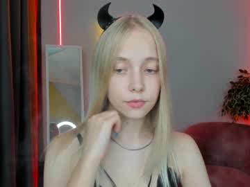 webcam girl appr0ved live cam image #4069690