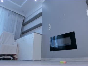 webcam girl mikio_san live cam image #8633245
