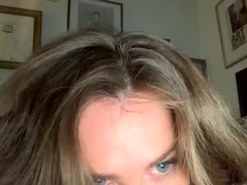 webcam girl summer_always live cam image #10715368