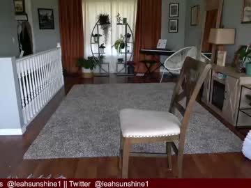 webcam girl leahsunshine live cam image #1993614