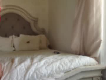 webcam girl littlegreekflower live cam image #9983496