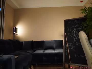webcam girl pinkheart_ live cam image #12322453