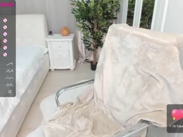 webcam girl squirtbetty live cam image #2011581