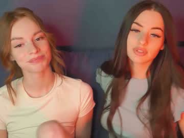 webcam girl wet_peachs live cam image #1840711