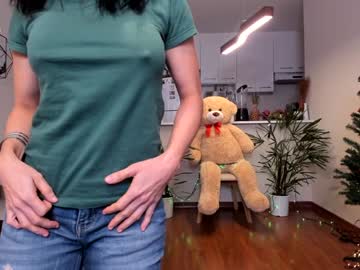 webcam girl nikkisweetie live cam image #1509919