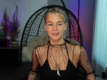webcam girl notenoughtips live cam image #9757423