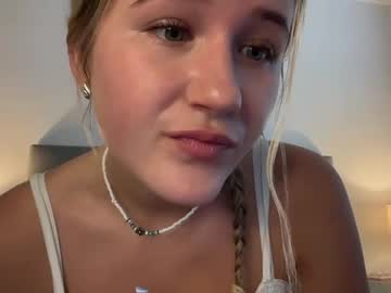 webcam girl itsssosierra live cam image #10528203
