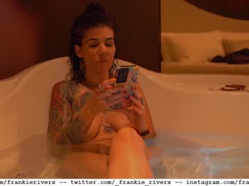 webcam girl _frankie_rivers live cam image #8879985