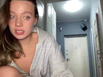 webcam girl angel_from_sky live cam image #9615085