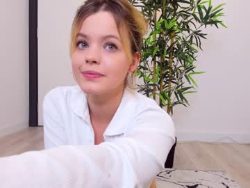 webcam girl dianaholiday live cam image #4299265