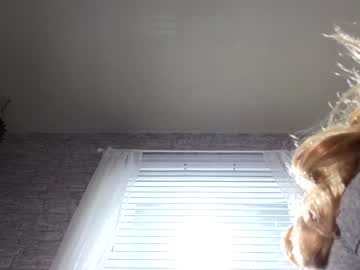 webcam girl littlegreekflower live cam image #7615216