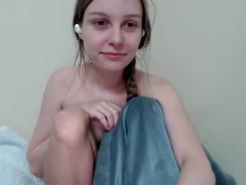 webcam girl lily_brooke live cam image #1919629