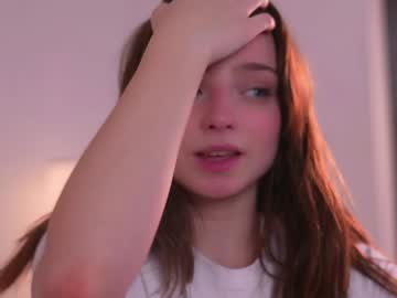 webcam girl floret_joy live cam image #12088816