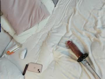webcam girl lil_angell_ live cam image #2864989