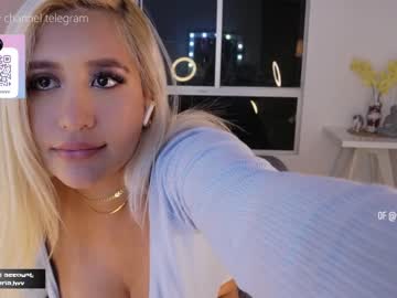 webcam girl amelie_bunny_real live cam image #9144765
