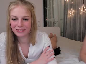webcam girl magic_couple13 live cam image #1541449