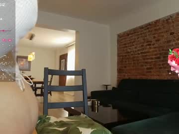 webcam girl kriss0leoo live cam image #8829342